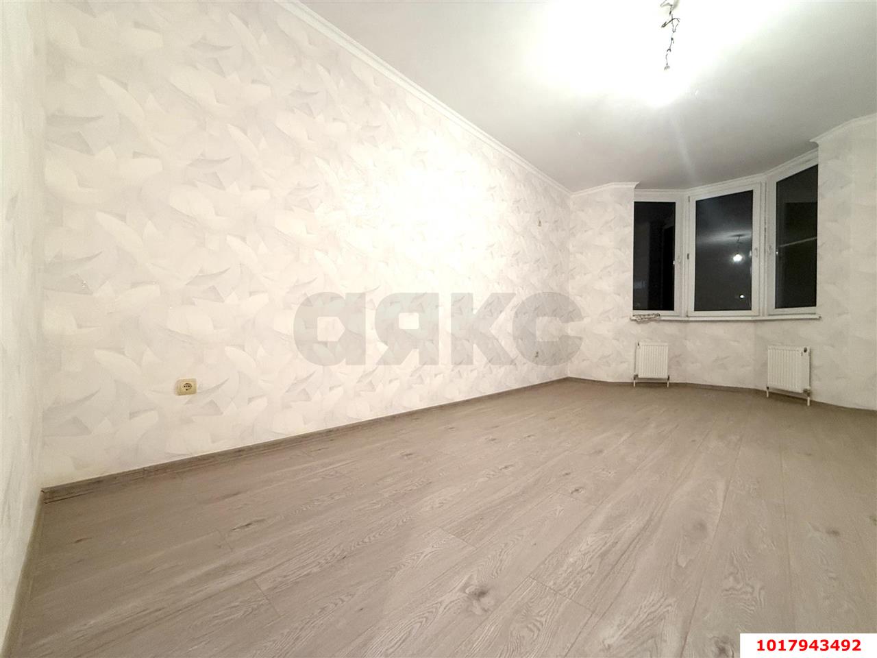 Фото №2: 1-комнатная квартира <span class="whitespace-nowrap">50 м²</span>, <span class="whitespace-nowrap">13/16 эт.</span> - Краснодар, Прикубанский внутригородской округ, Фестивальный, ЖК Екатеринодар, мкр. Солнечный, ул. Архитектора Петина, 14