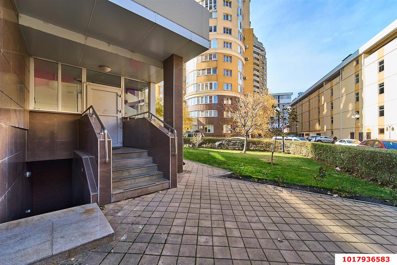 Фото №7: Торговое помещение <span class="whitespace-nowrap">90 м²</span>, <span class="whitespace-nowrap">1/24 эт.</span> - Краснодар, Кожзавод, ЖК Европейский, мкр. Западный внутригородской округ, ул. Кожевенная, 26
