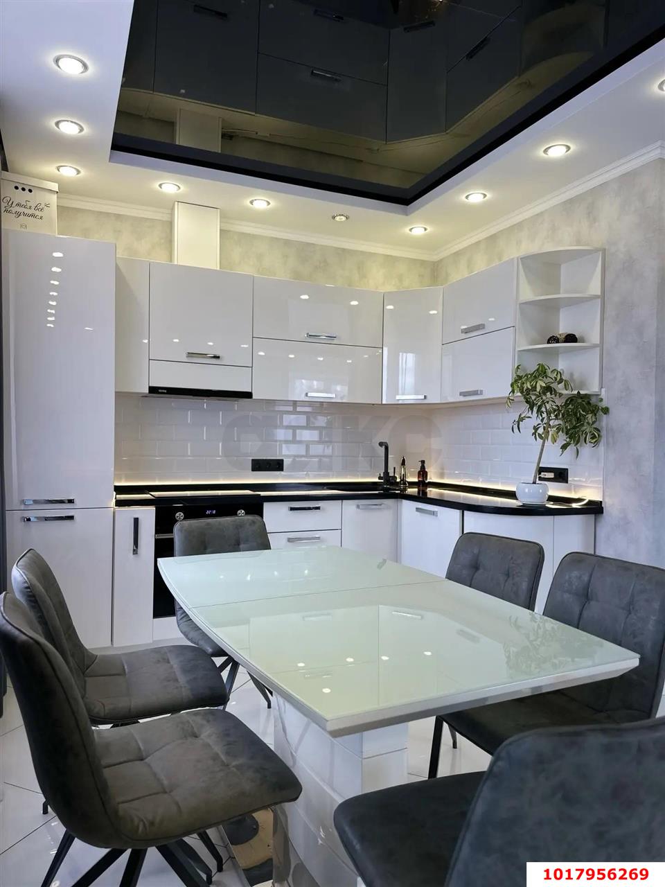 Фото №6: 1-комнатная квартира <span class="whitespace-nowrap">38 м²</span>, <span class="whitespace-nowrap">8/17 эт.</span> - Краснодар, Прикубанский внутригородской округ, Панорама, мкр. ЖК Севастопольский, ул. Восточно-Кругликовская, 18/1