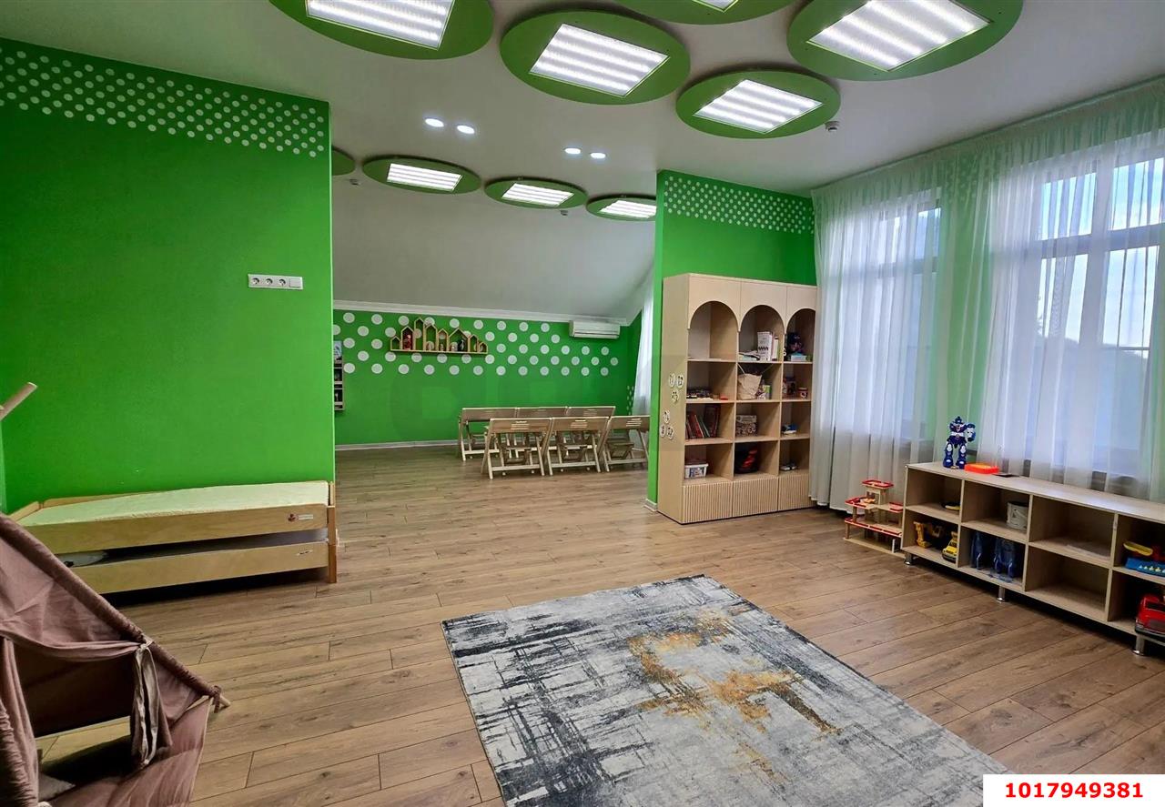Фото №24: Дом <span class="whitespace-nowrap">352 м²</span> <span class="whitespace-nowrap">+ 14.53 сот.</span>, <span class="whitespace-nowrap">3 эт.</span> - Краснодар, Прикубанский внутригородской округ, Отделение № 1 совхоза Солнечный, мкр. Фестивальный, ул. Новицкого, 2