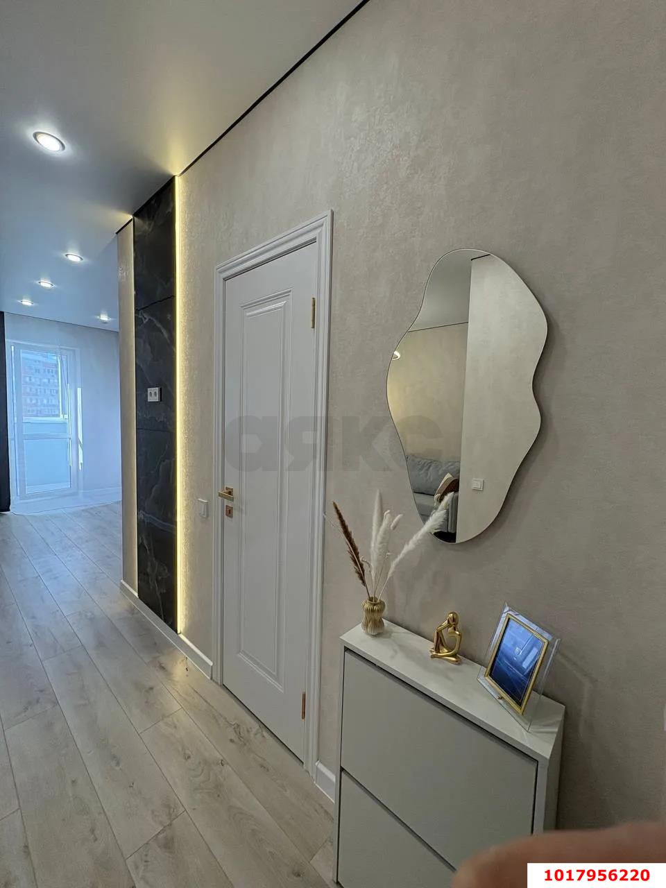 Фото №5: 1-комнатная квартира <span class="whitespace-nowrap">34 м²</span>, <span class="whitespace-nowrap">6/17 эт.</span> - Краснодар, Прикубанский внутригородской округ, Россинского, мкр. жилой комплекс Видный, ул. Командорская, 3к2