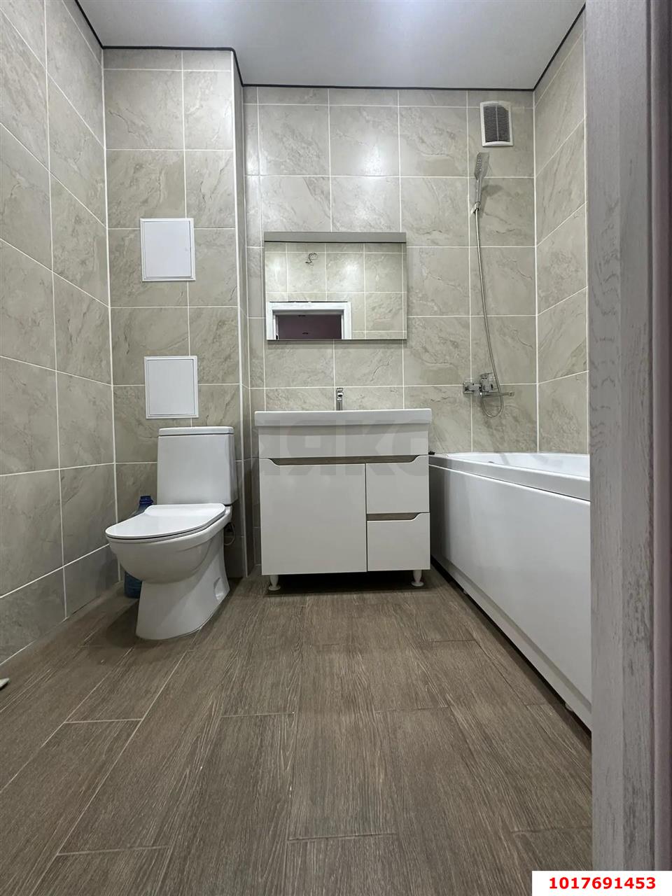 Фото №6: 2-комнатная квартира <span class="whitespace-nowrap">54 м²</span>, <span class="whitespace-nowrap">4/5 эт.</span> - Краснодар, мкр. Прикубанский внутригородской округ, ул. имени В.М. Комарова, 106Бк7