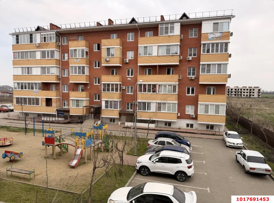 Фото №11: 2-комнатная квартира <span class="whitespace-nowrap">54 м²</span>, <span class="whitespace-nowrap">4/5 эт.</span> - Краснодар, мкр. Прикубанский внутригородской округ, ул. имени В.М. Комарова, 106Бк7