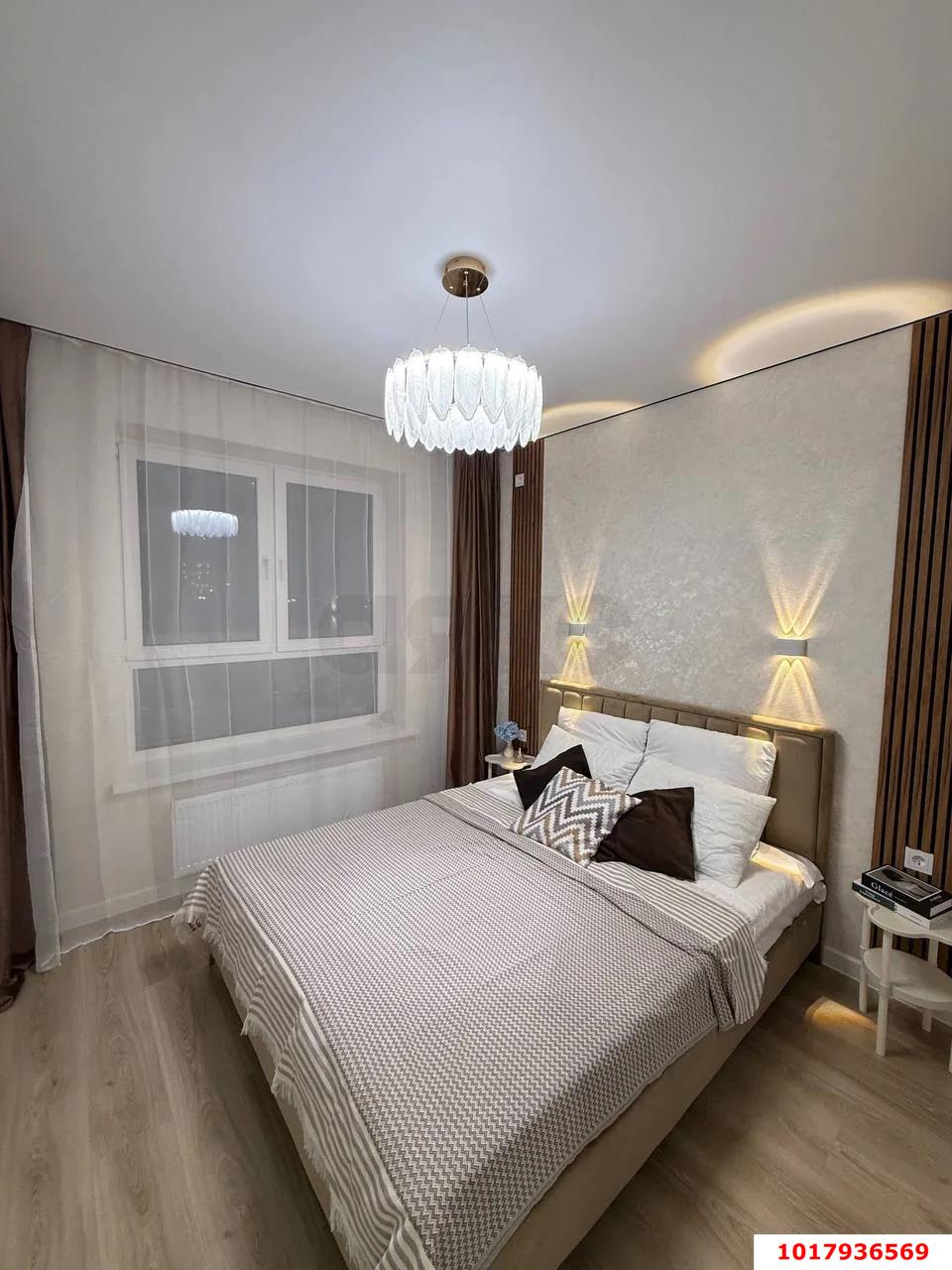 Фото №3: 1-комнатная квартира <span class="whitespace-nowrap">42 м²</span>, <span class="whitespace-nowrap">2/22 эт.</span> - Краснодар, Прикубанский внутригородской округ, мкр. Россинского, б-р Адмиралтейский, 1