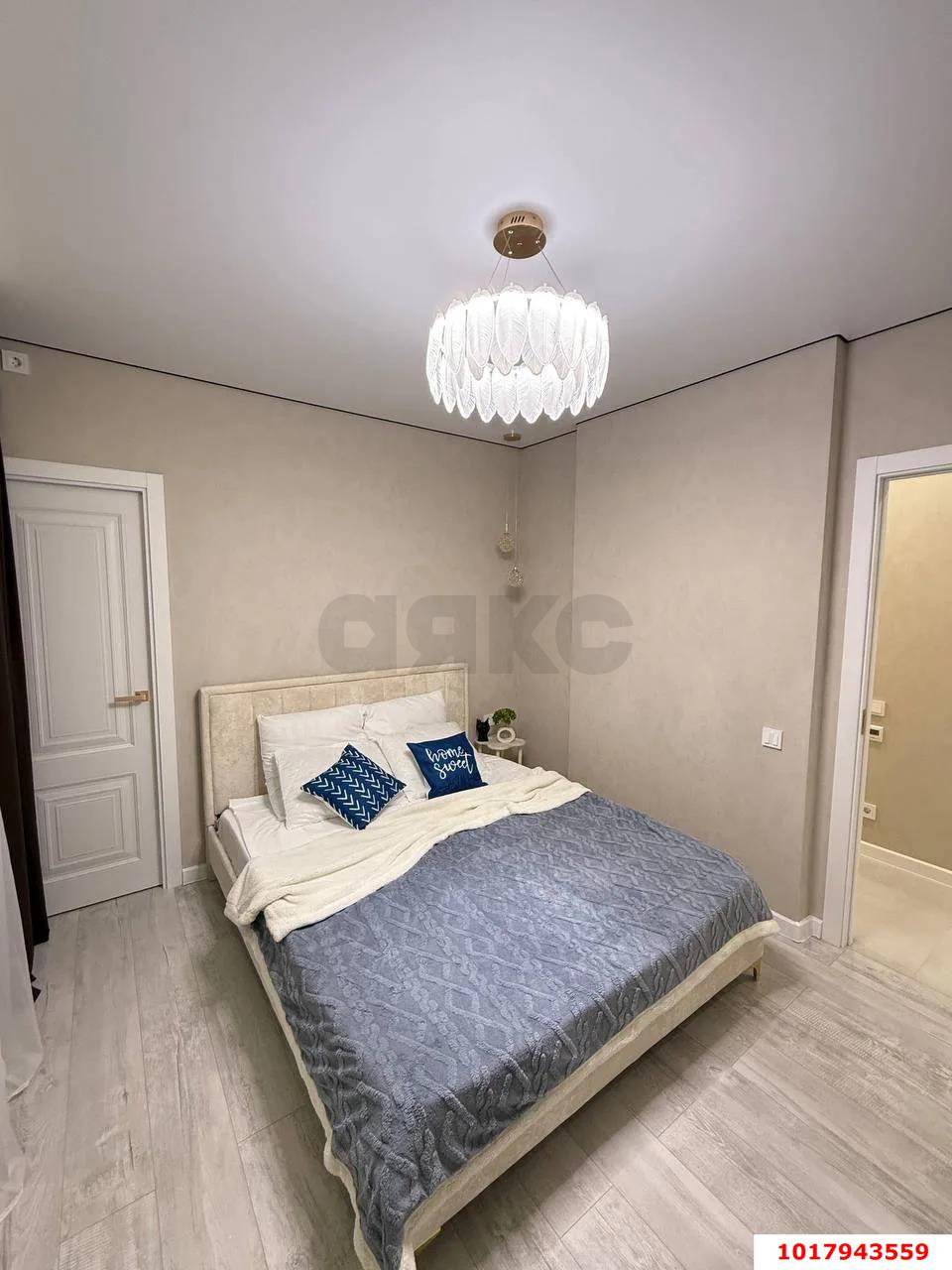 Фото №5: 2-комнатная квартира <span class="whitespace-nowrap">48 м²</span>, <span class="whitespace-nowrap">5/18 эт.</span> - Краснодар, Прикубанский внутригородской округ, имени Петра Метальникова, мкр. ЖК Времена Года 3, ул. Цезаря Куникова, 24к2