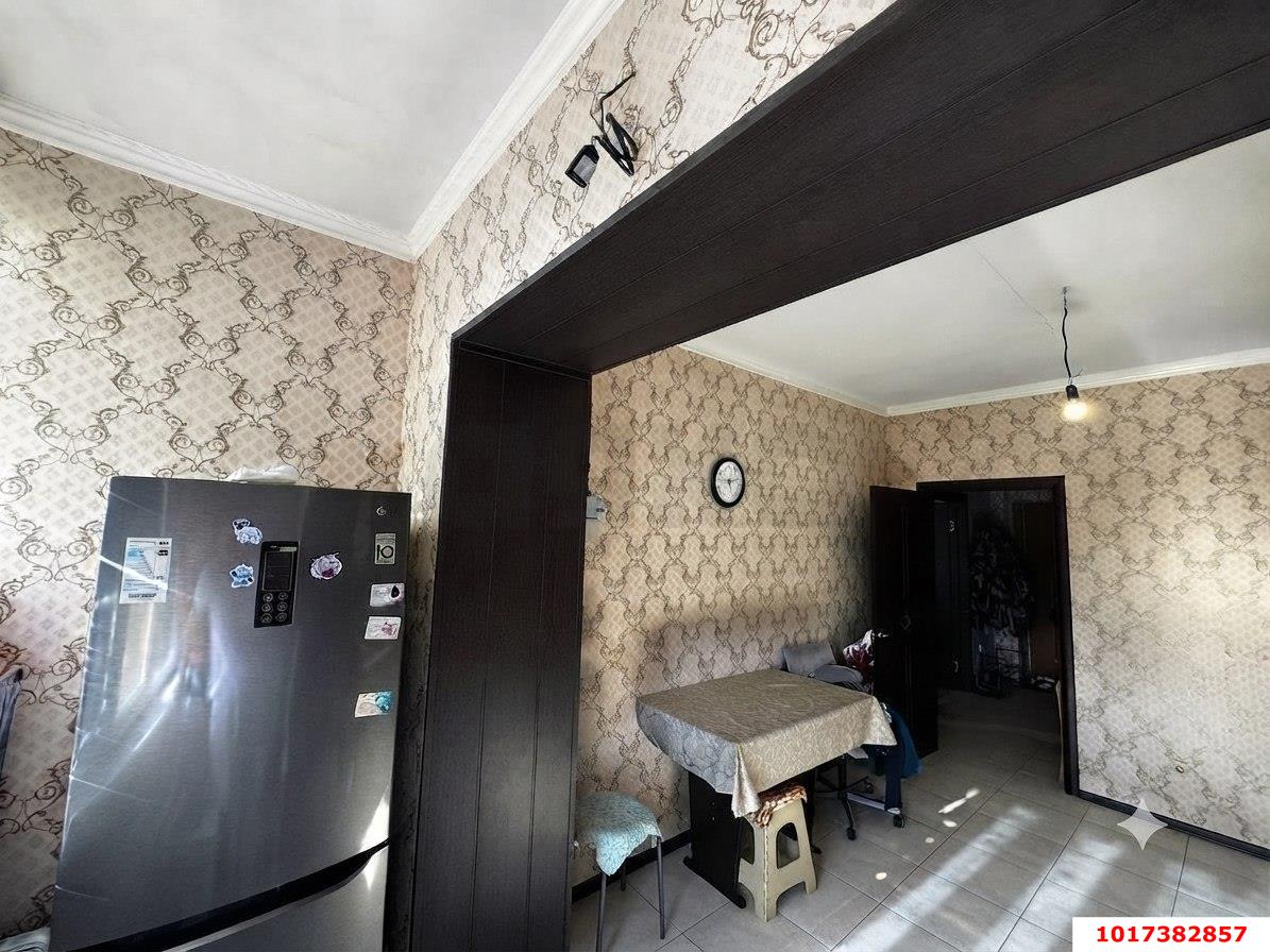 Фото №5: 1-комнатная квартира <span class="whitespace-nowrap">38 м²</span>, <span class="whitespace-nowrap">3/7 эт.</span> - Берёзовый, Прикубанский внутригородской округ, мкр. Витаминкомбинат, ул. Целиноградская, 4/2к3