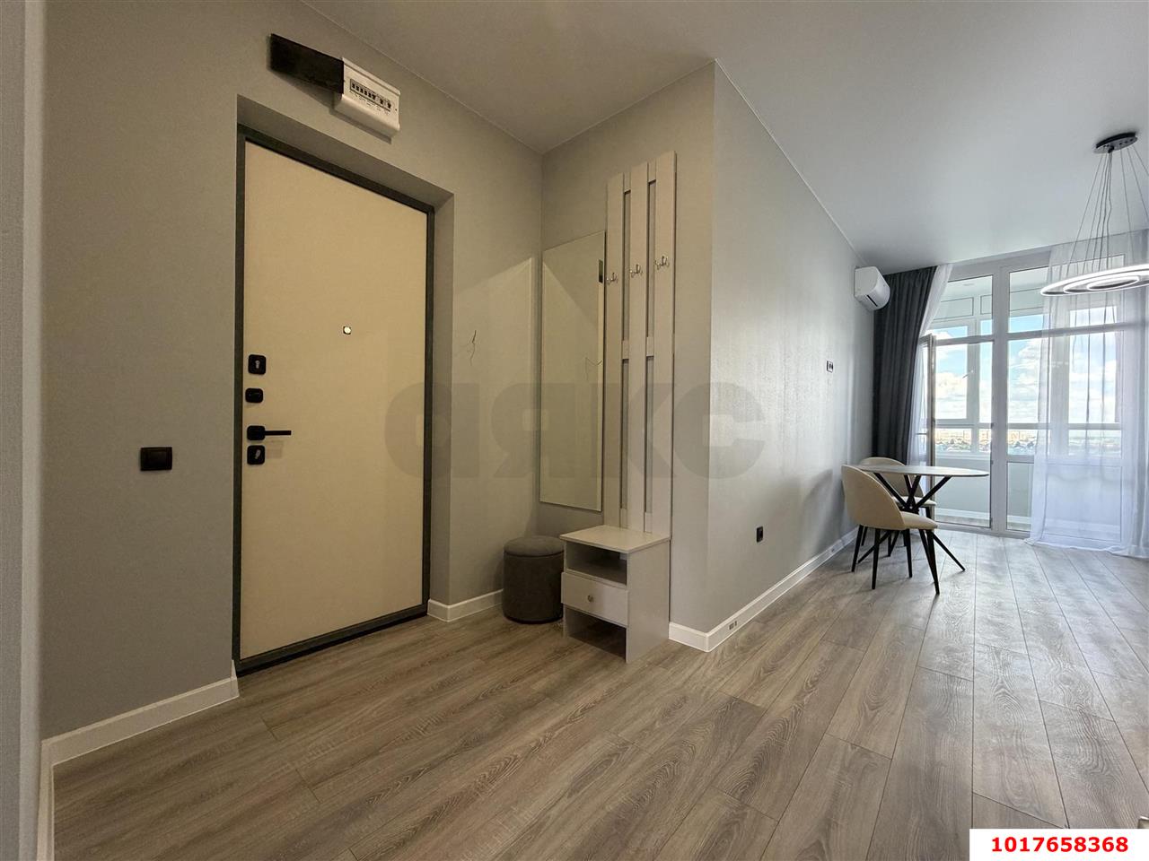 Фото №4: 1-комнатная квартира <span class="whitespace-nowrap">45 м²</span>, <span class="whitespace-nowrap">13/18 эт.</span> - Краснодар, Прикубанский внутригородской округ, мкр. культурный квартал Эрмитаж, ул. им. Мурата Ахеджака, 26