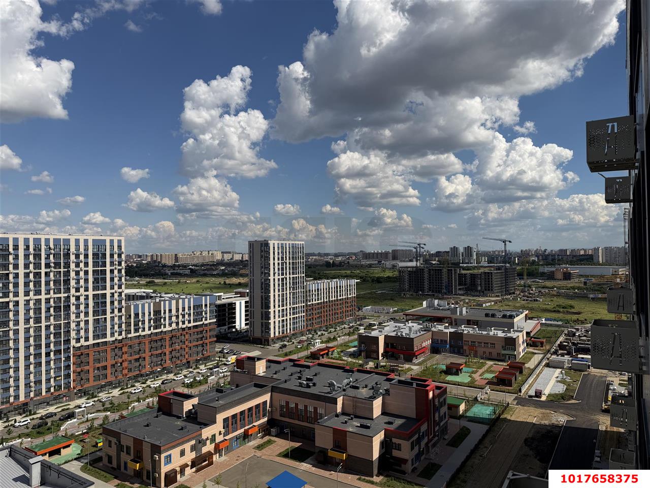 Фото №10: 1-комнатная квартира <span class="whitespace-nowrap">38 м²</span>, <span class="whitespace-nowrap">17/18 эт.</span> - Краснодар, Прикубанский внутригородской округ, мкр. ЖК Архитектор, ул. Доблести, 10