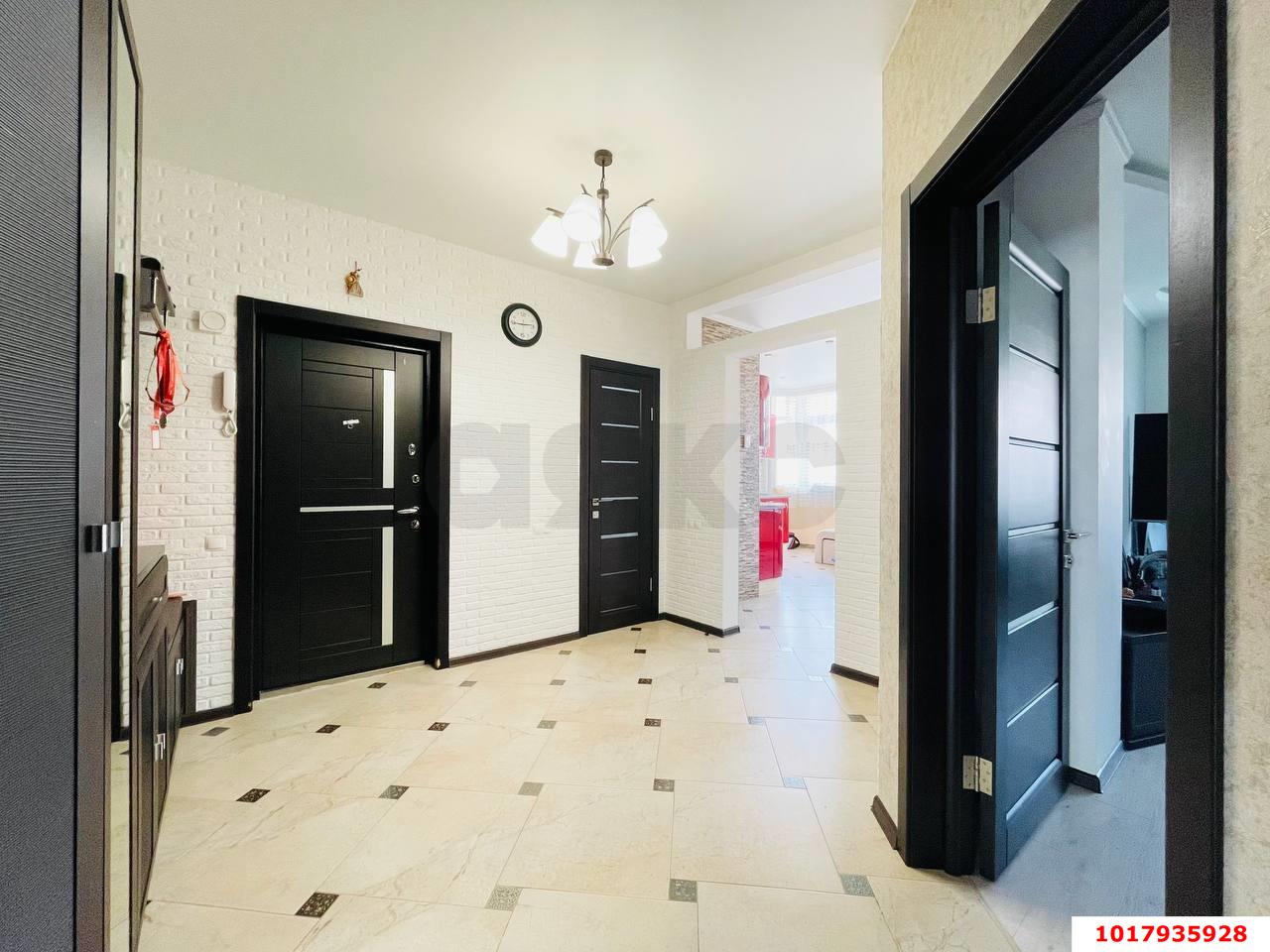 Фото №8: 2-комнатная квартира <span class="whitespace-nowrap">70 м²</span>, <span class="whitespace-nowrap">3/6 эт.</span> - Яблоновский, ул. Космическая, 88/2к7
