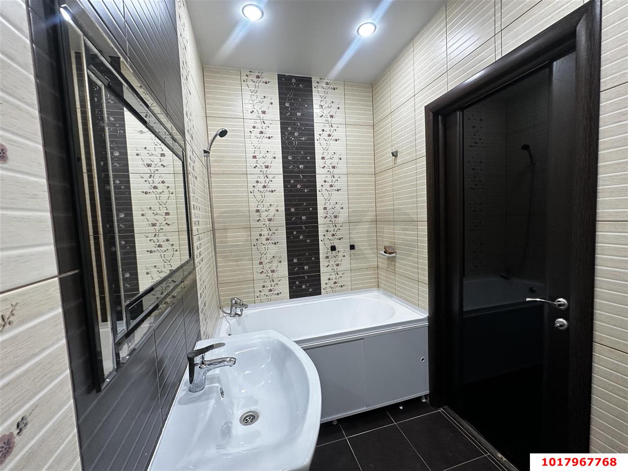 Фото №5: 2-комнатная квартира <span class="whitespace-nowrap">42 м²</span>, <span class="whitespace-nowrap">2/5 эт.</span> - Краснодар, Прикубанский внутригородской округ, Калинино, мкр. Завод Радиоизмерительных Приборов, ул. 1 Мая, 277/1
