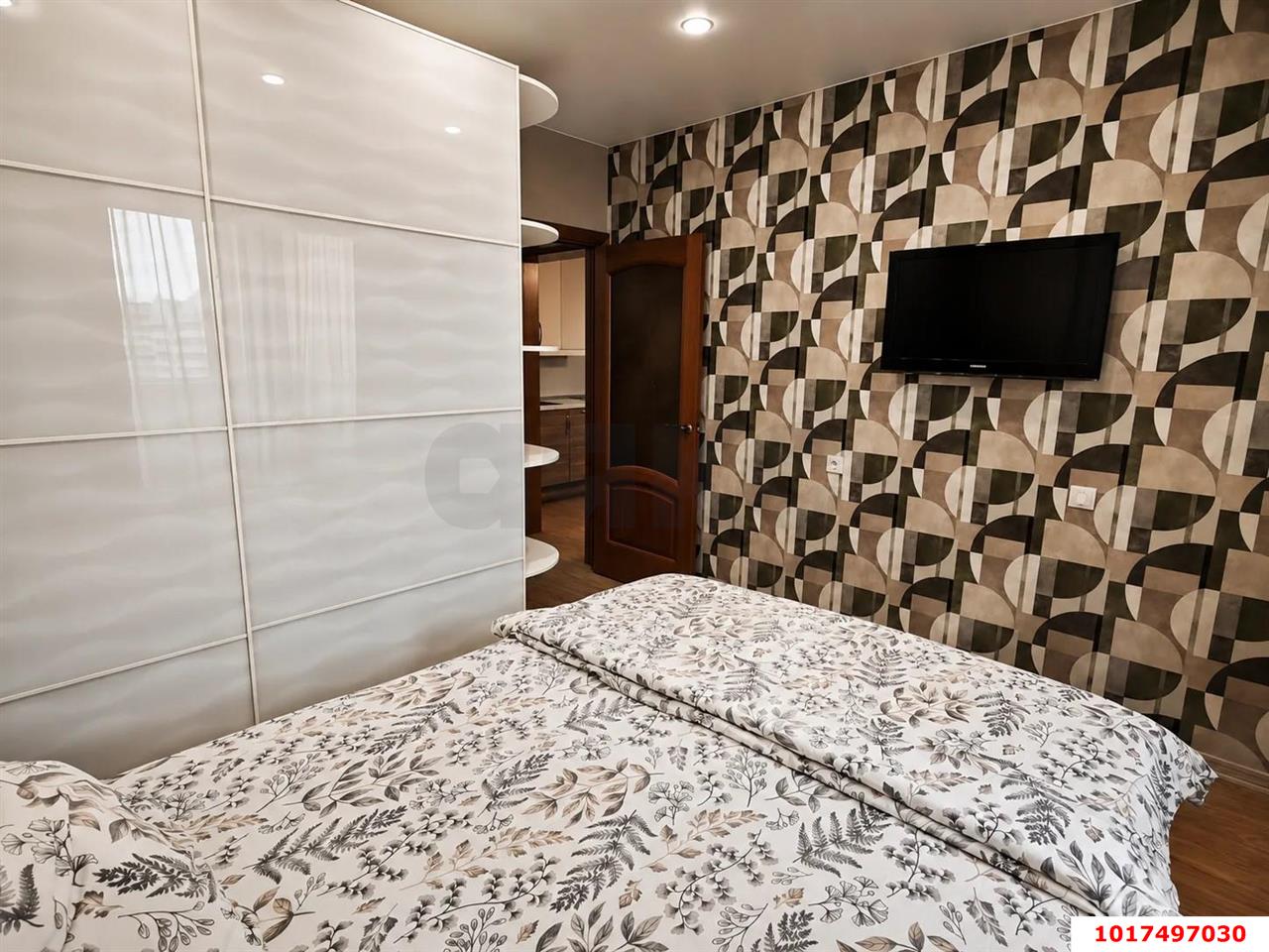 Фото №8: 1-комнатная квартира <span class="whitespace-nowrap">44 м²</span>, <span class="whitespace-nowrap">13/16 эт.</span> - Краснодар, Прикубанский внутригородской округ, мкр. Московский, ул. имени Николая Семеновича Котлярова, 13