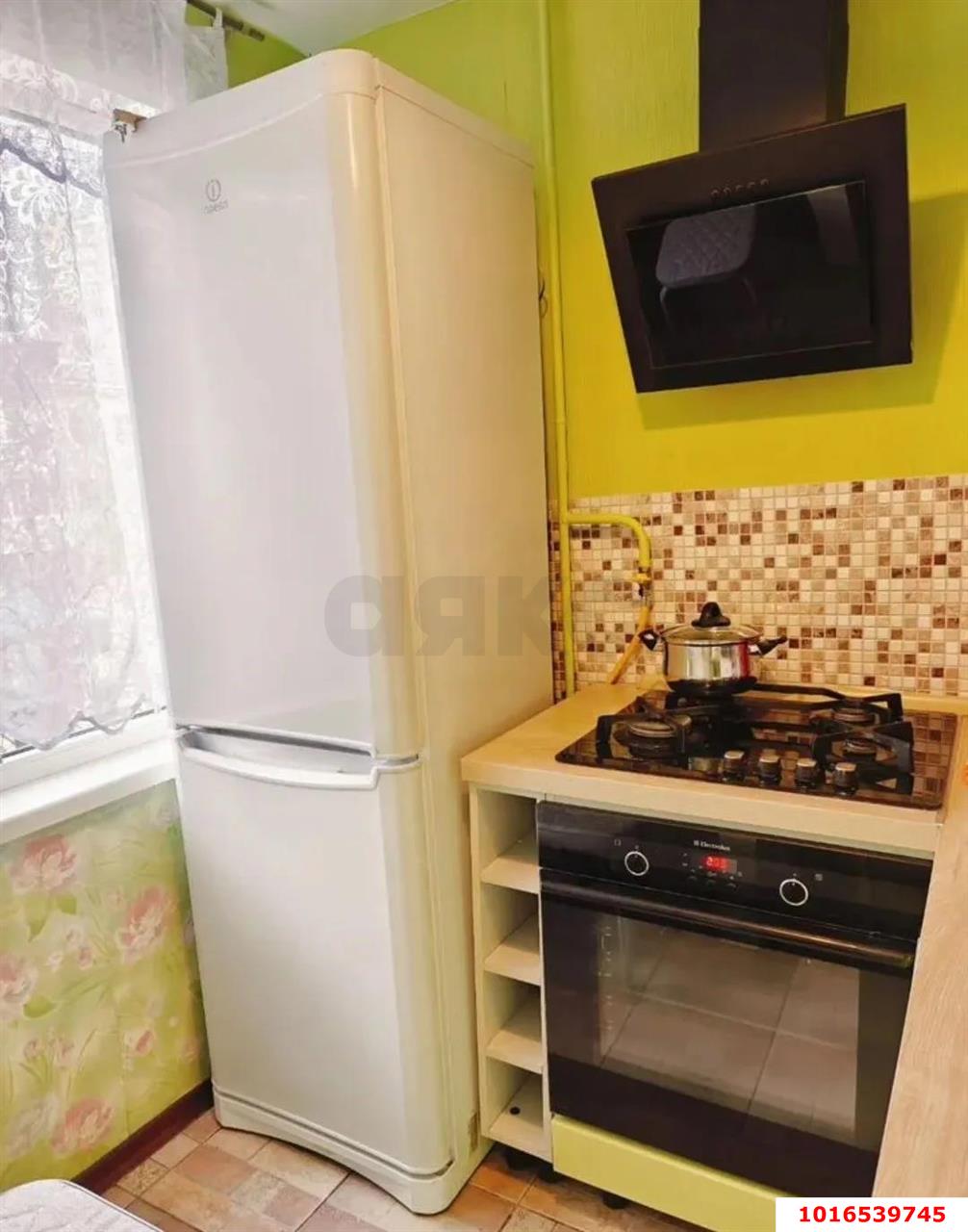 Фото №2: 2-комнатная квартира <span class="whitespace-nowrap">45 м²</span>, <span class="whitespace-nowrap">4/5 эт.</span> - Краснодар, Прикубанский внутригородской округ, мкр. Фестивальный, ул. Яна Полуяна, 44