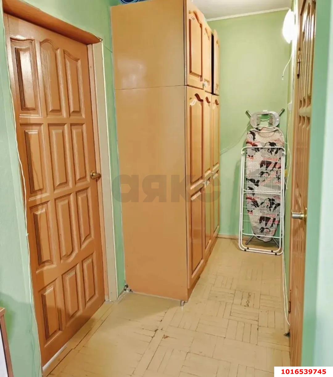 Фото №11: 2-комнатная квартира <span class="whitespace-nowrap">45 м²</span>, <span class="whitespace-nowrap">4/5 эт.</span> - Краснодар, Прикубанский внутригородской округ, мкр. Фестивальный, ул. Яна Полуяна, 44