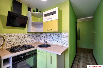 Фото №1: 2-комнатная квартира <span class="whitespace-nowrap">45 м²</span>, <span class="whitespace-nowrap">4/5 эт.</span> - Краснодар, мкр. Фестивальный, ул. Яна Полуяна, 44