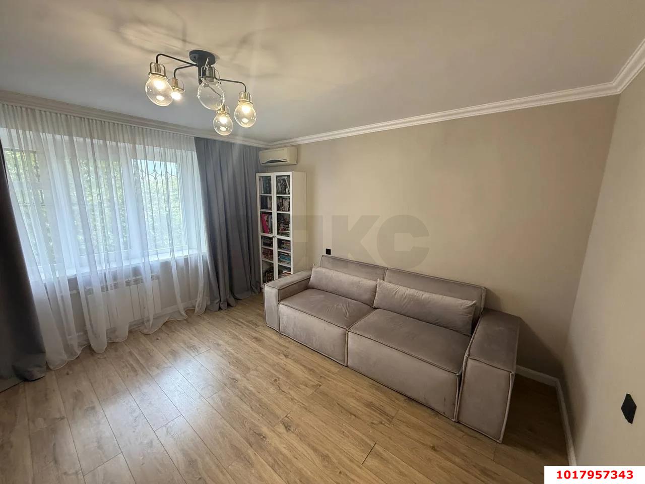 Фото №8: 2-комнатная квартира <span class="whitespace-nowrap">49 м²</span>, <span class="whitespace-nowrap">2/9 эт.</span> - Краснодар, Центральный внутригородской округ, Черёмушки, мкр. Дубинка, пр-д 2-й  Айвазовского, 14