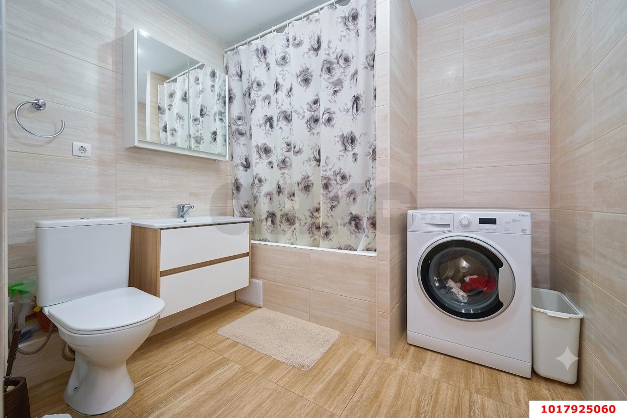 Фото №10: 3-комнатная квартира <span class="whitespace-nowrap">69 м²</span>, <span class="whitespace-nowrap">2/5 эт.</span> - Краснодар, Прикубанский внутригородской округ, мкр. Фестивальный, ул. Герцена, 172
