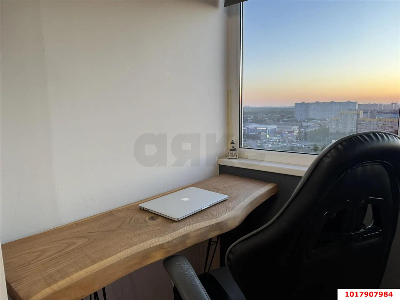 Фото №11: 1-комнатная квартира <span class="whitespace-nowrap">43 м²</span>, <span class="whitespace-nowrap">15/21 эт.</span> - Краснодар, Прикубанский внутригородской округ, мкр. ЖК Красная Площадь, ул. Кореновская, 57к1