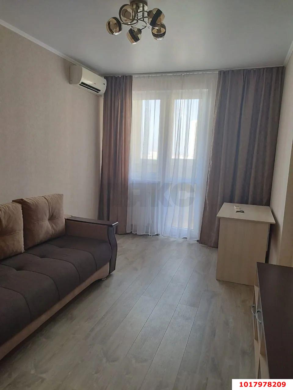 Фото №4: 1-комнатная квартира <span class="whitespace-nowrap">35 м²</span>, <span class="whitespace-nowrap">18/24 эт.</span> - Краснодар, Карасунский внутригородской округ, жилой комплекс Гарантия, мкр. Камвольно-суконный Комбинат, ул. Дежнёва, 29/3