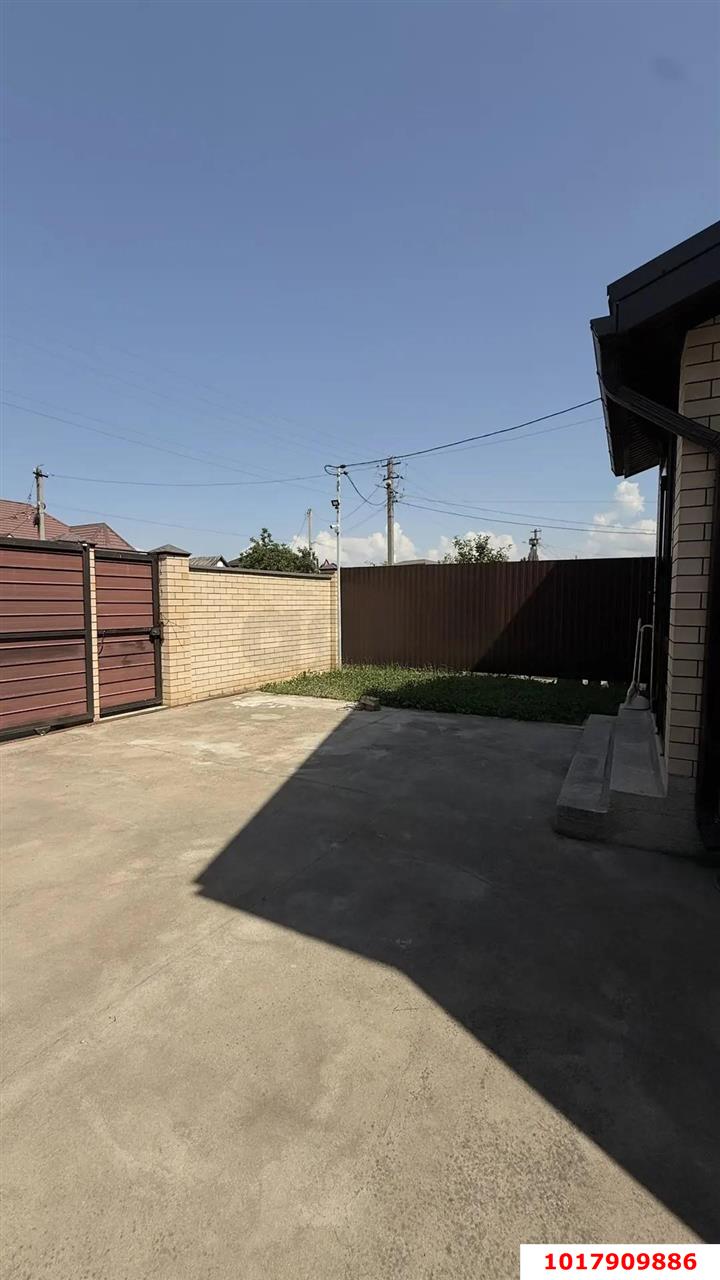 Фото №10: Дом <span class="whitespace-nowrap">105 м²</span> <span class="whitespace-nowrap">+ 3 сот.</span>, <span class="whitespace-nowrap">2 эт.</span> - Яблоновский, ул. Спокойная, 4