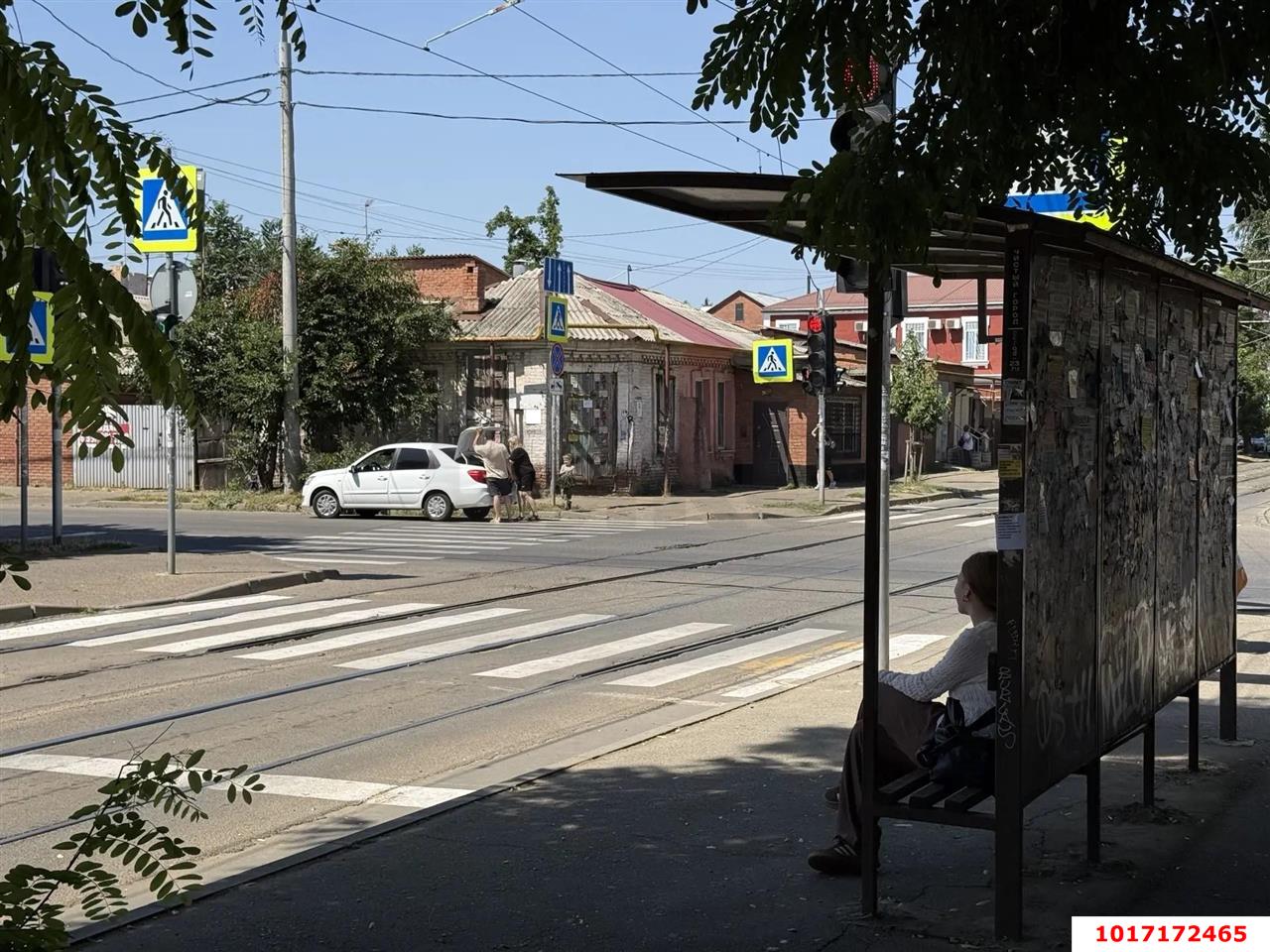 Фото №3: 2-комнатная квартира <span class="whitespace-nowrap">40 м²</span>, <span class="whitespace-nowrap">1/1 эт.</span> - Краснодар, Центральный внутригородской округ, мкр. Центральный, ул. Будённого, 247