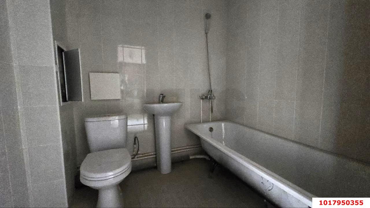 Фото №3: Студия <span class="whitespace-nowrap">28 м²</span>, <span class="whitespace-nowrap">2/3 эт.</span> - Пригородный, Карасунский внутригородской округ, Алтайский, мкр. жилой комплекс Фруктовый Сад, 3