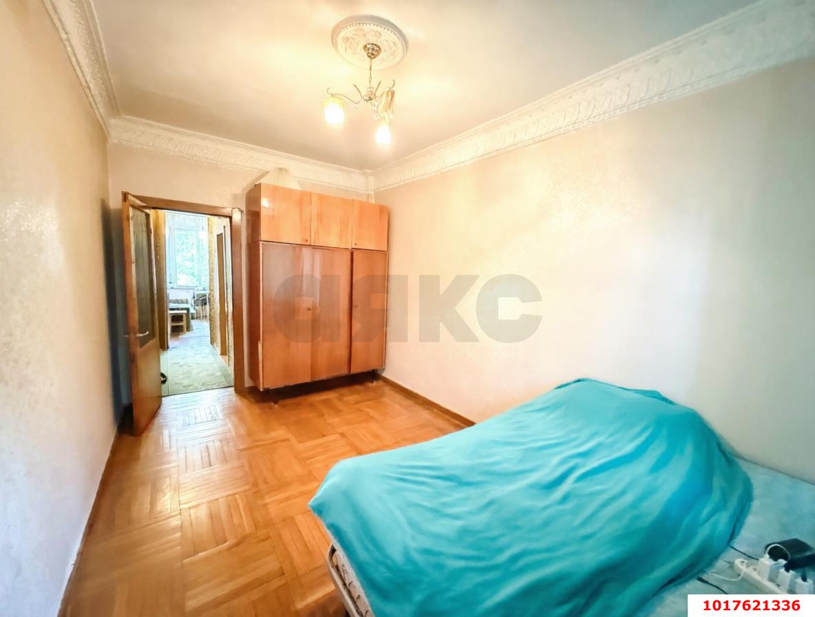 Фото №3: 2-комнатная квартира <span class="whitespace-nowrap">49 м²</span>, <span class="whitespace-nowrap">2/2 эт.</span> - Краснодар, мкр. Западный внутригородской округ, ул. Офицерская, 37