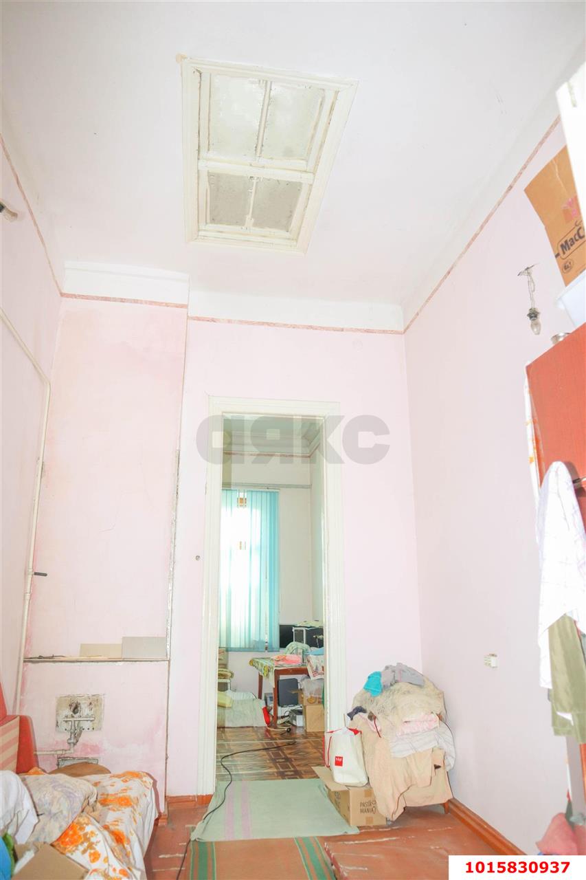 Фото №5: 2-комнатная квартира <span class="whitespace-nowrap">39 м²</span>, <span class="whitespace-nowrap">1/1 эт.</span> - Краснодар, Западный внутригородской округ, мкр. Центральный, ул. имени Максима Горького, 57