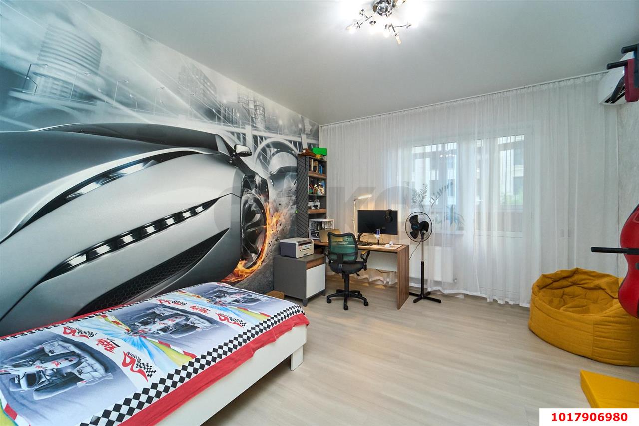 Фото №9: 2-комнатная квартира <span class="whitespace-nowrap">84 м²</span>, <span class="whitespace-nowrap">2/19 эт.</span> - Краснодар, Западный внутригородской округ, мкр. Горгаз, ул. Николая Кондратенко, 6к1