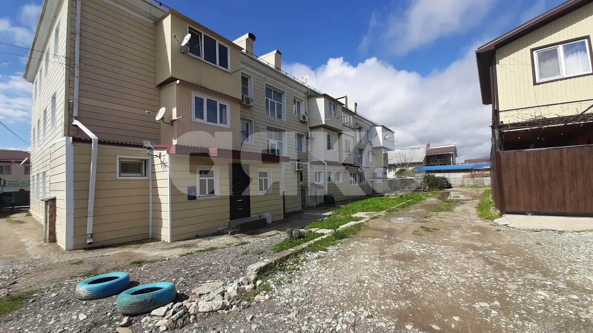 Фото №4: 3-комнатная квартира <span class="whitespace-nowrap">66 м²</span>, <span class="whitespace-nowrap">1/3 эт.</span> - Джубга, ул. Советская, 70