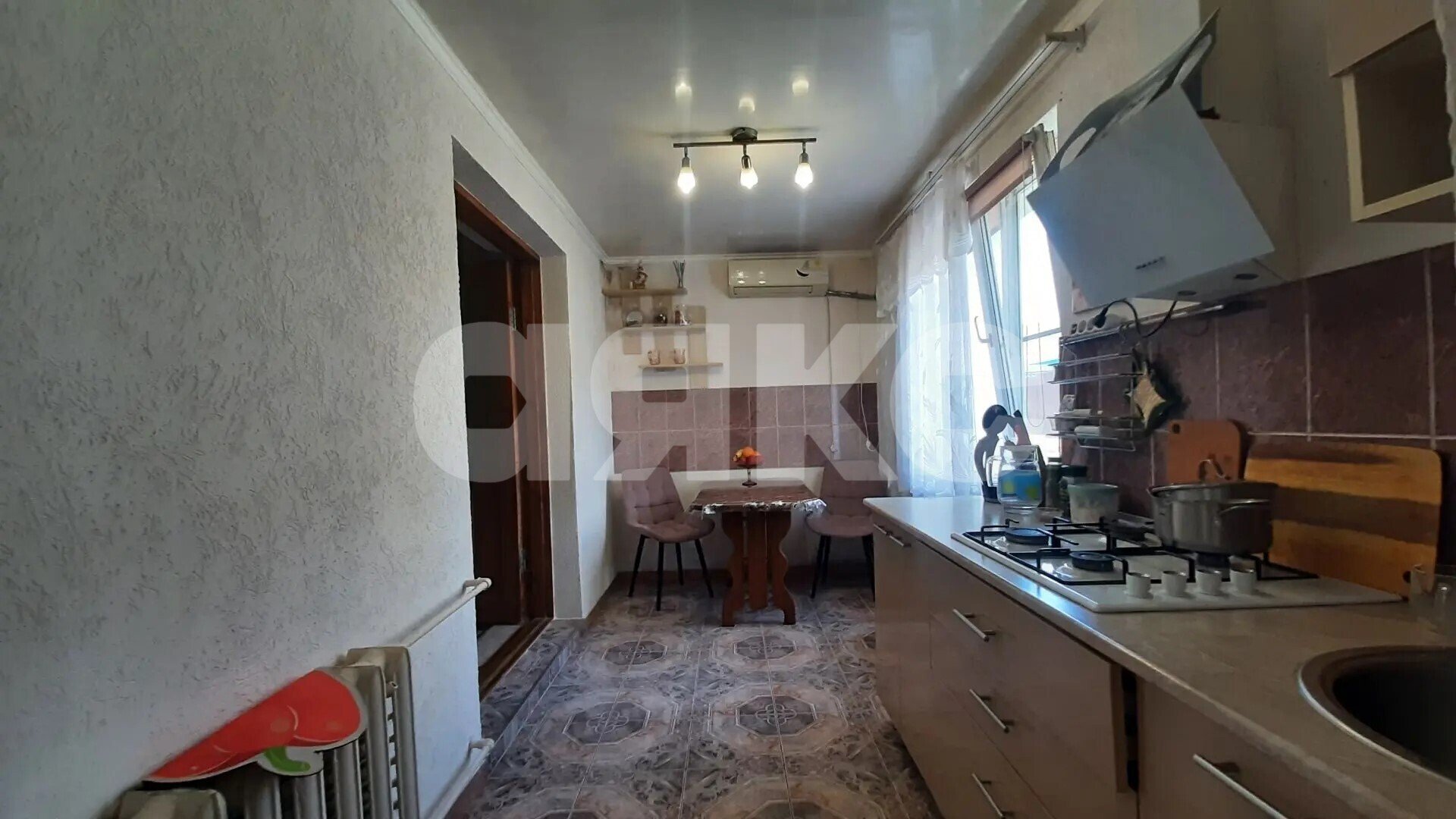 Фото №11: 3-комнатная квартира <span class="whitespace-nowrap">66 м²</span>, <span class="whitespace-nowrap">1/3 эт.</span> - Джубга, ул. Советская, 70