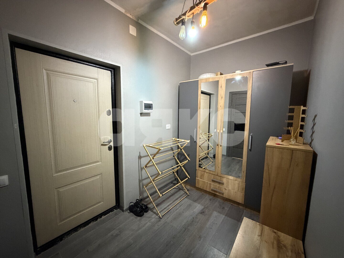 Фото №11: 1-комнатная квартира <span class="whitespace-nowrap">45 м²</span>, <span class="whitespace-nowrap">3/3 эт.</span> - Кореновск, ул. Сергиевская, 2