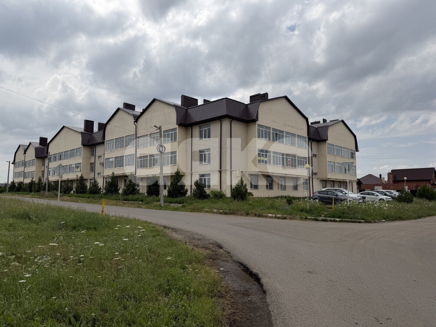 Фото №4: 1-комнатная квартира <span class="whitespace-nowrap">45 м²</span>, <span class="whitespace-nowrap">3/3 эт.</span> - Кореновск, ул. Сергиевская, 2