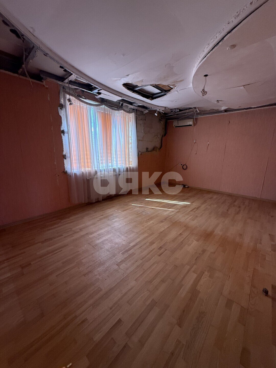 Фото №5: Дом <span class="whitespace-nowrap">196 м²</span> <span class="whitespace-nowrap">+ 6 сот.</span>, <span class="whitespace-nowrap">2 эт.</span> - Мариуполь, р. Жовтневый, пер. Почтовый, 21