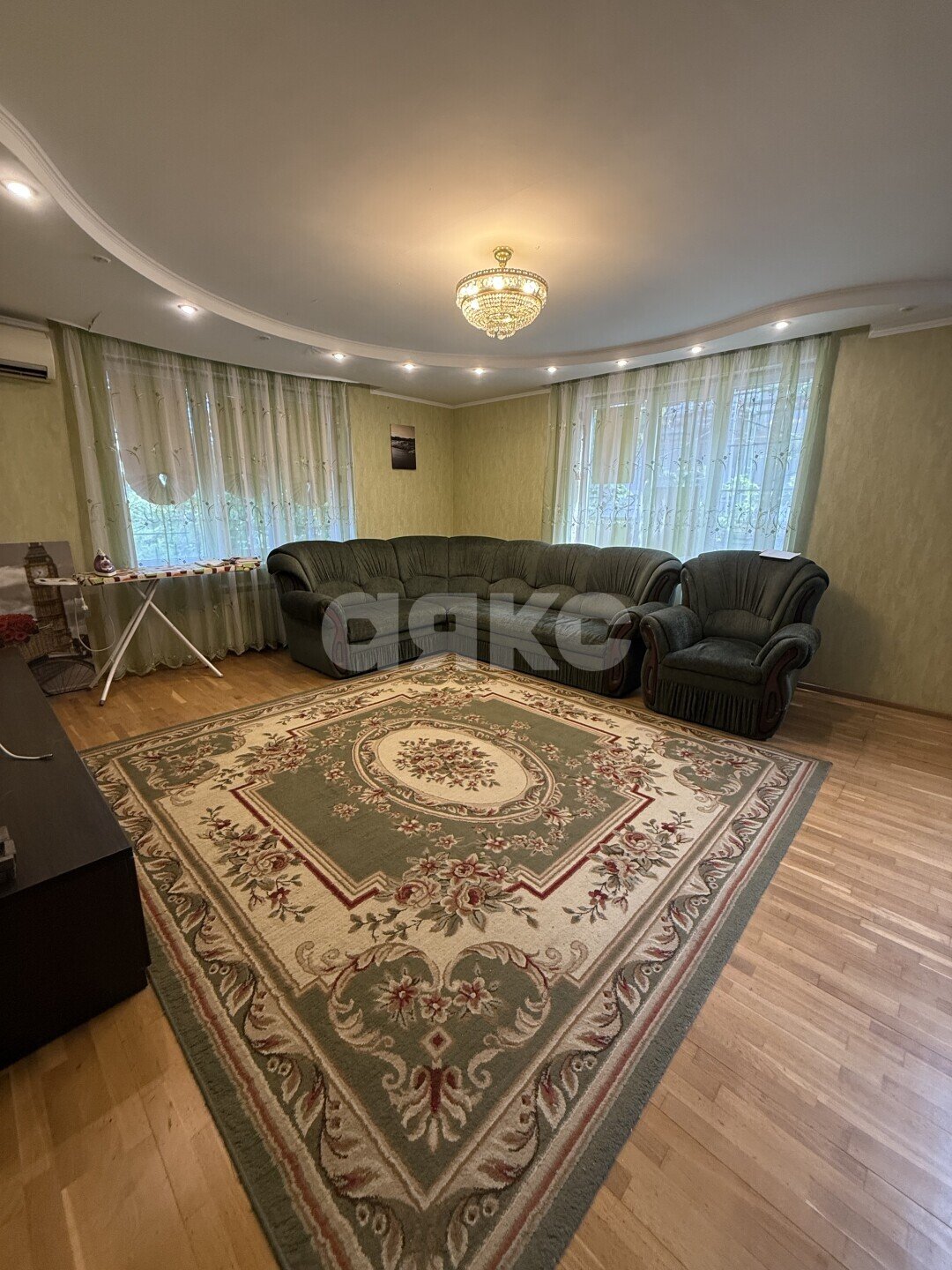 Фото №10: Дом <span class="whitespace-nowrap">196 м²</span> <span class="whitespace-nowrap">+ 6 сот.</span>, <span class="whitespace-nowrap">2 эт.</span> - Мариуполь, р. Жовтневый, пер. Почтовый, 21