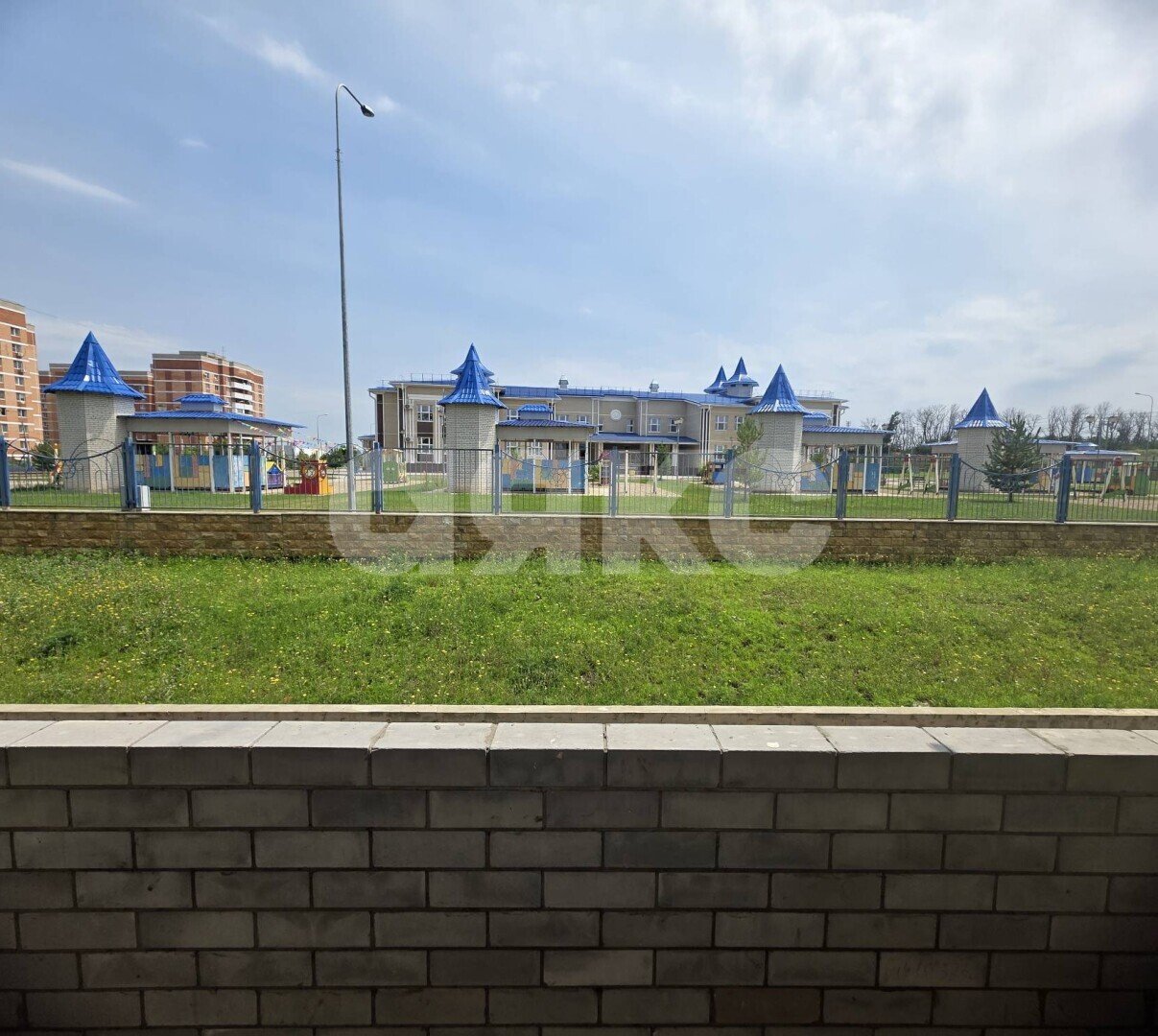 Фото №4: 2-комнатная квартира <span class="whitespace-nowrap">58 м²</span>, <span class="whitespace-nowrap">1/3 эт.</span> - Кореновск, мкр. 10-й, ул. Таманская, 3к2