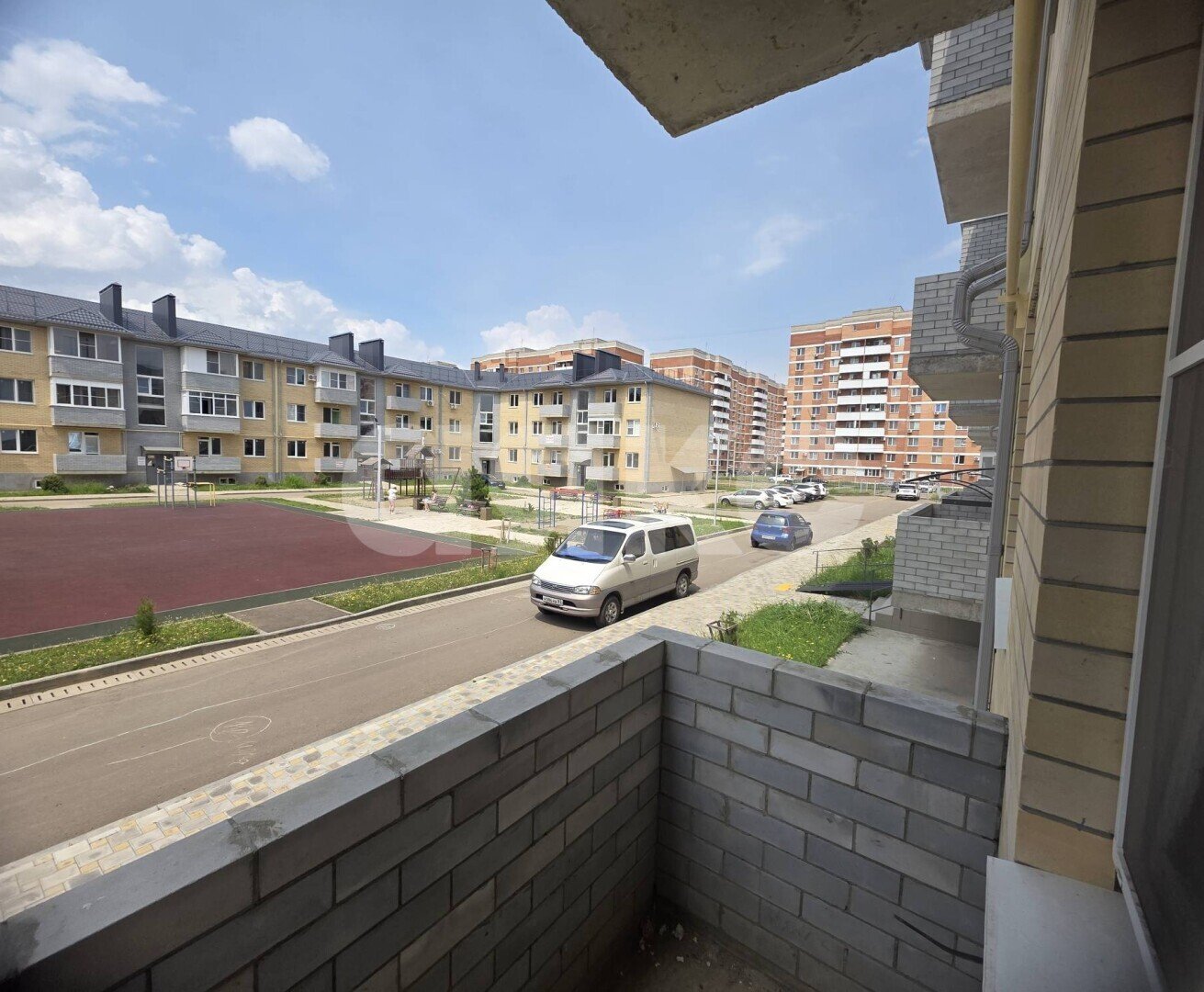 Фото №3: 2-комнатная квартира <span class="whitespace-nowrap">58 м²</span>, <span class="whitespace-nowrap">1/3 эт.</span> - Кореновск, мкр. 10-й, ул. Таманская, 3к2