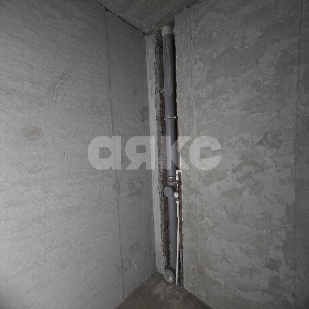 Фото №10: 2-комнатная квартира <span class="whitespace-nowrap">58 м²</span>, <span class="whitespace-nowrap">1/3 эт.</span> - Кореновск, мкр. 10-й, ул. Таманская, 3к2