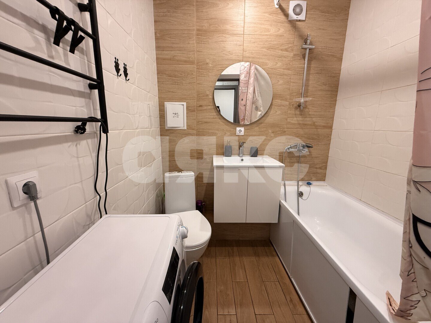 Фото №15: 1-комнатная квартира <span class="whitespace-nowrap">38 м²</span>, <span class="whitespace-nowrap">3/3 эт.</span> - Кореновск, мкр. 10-й, ул. Таманская, 3к1