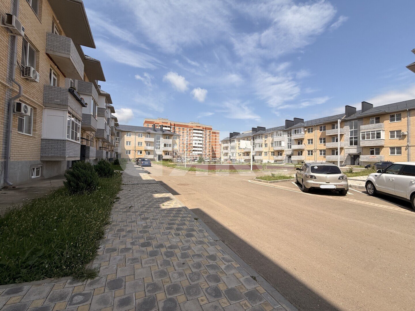 Фото №2: 1-комнатная квартира <span class="whitespace-nowrap">38 м²</span>, <span class="whitespace-nowrap">3/3 эт.</span> - Кореновск, мкр. 10-й, ул. Таманская, 3к1