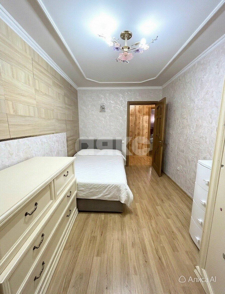 Фото №6: 4-комнатная квартира <span class="whitespace-nowrap">84 м²</span>, <span class="whitespace-nowrap">3/9 эт.</span> - Мариуполь, Жовтневый, мкр. Западный, ул. 50 лет СССР, 16