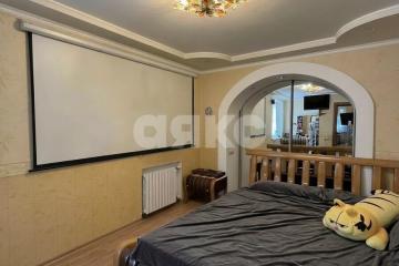 Фото №1: 4-комнатная квартира <span class="whitespace-nowrap">84 м²</span>, <span class="whitespace-nowrap">3/9 эт.</span> - Мариуполь, мкр. Западный, ул. 50 лет СССР, 16