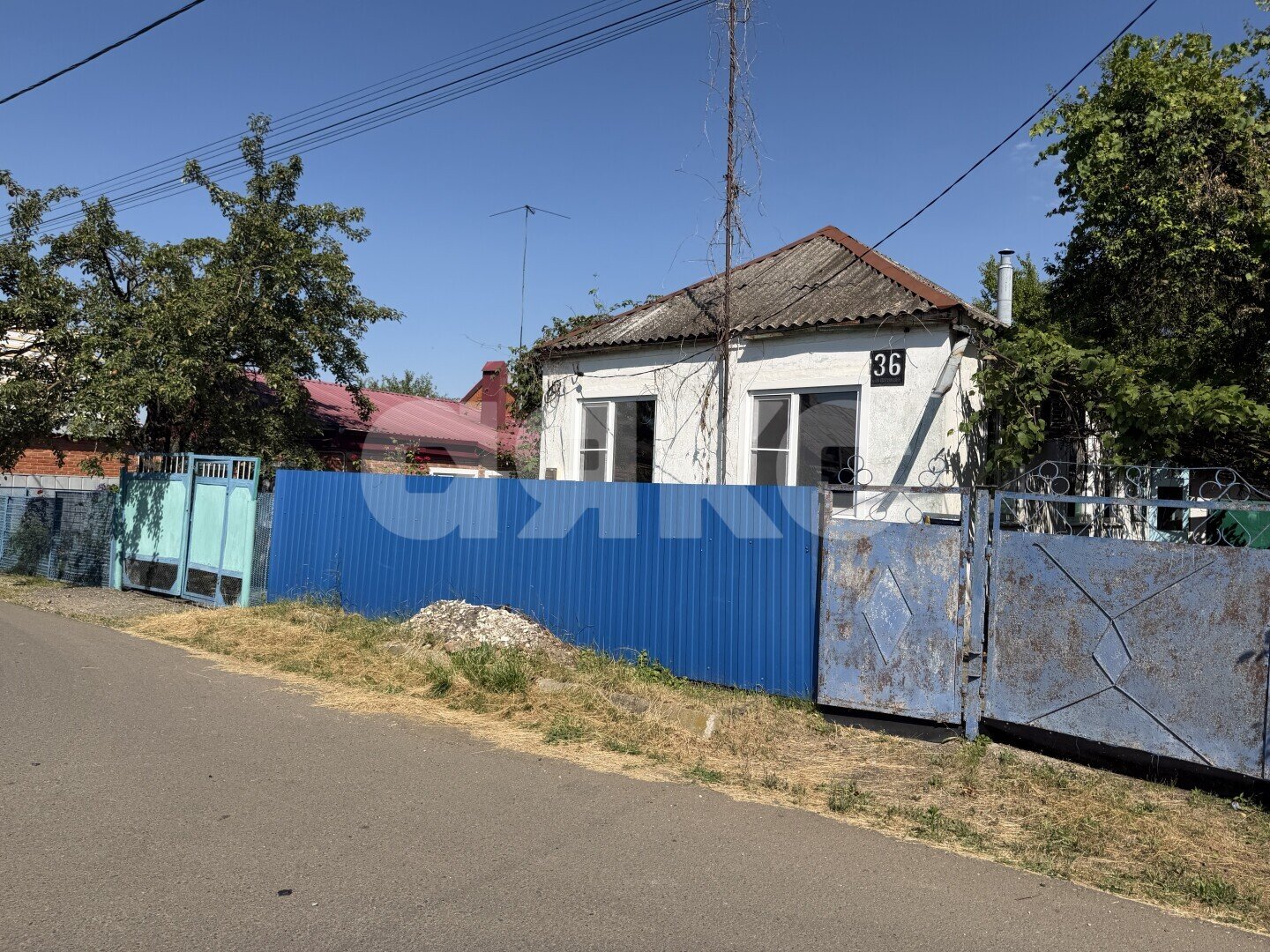 Фото №4: Дом <span class="whitespace-nowrap">63 м²</span> <span class="whitespace-nowrap">+ 4.48 сот.</span>, <span class="whitespace-nowrap">1 эт.</span> - Кореновск, мкр. 2-й квартал, пер. Болотникова, 36