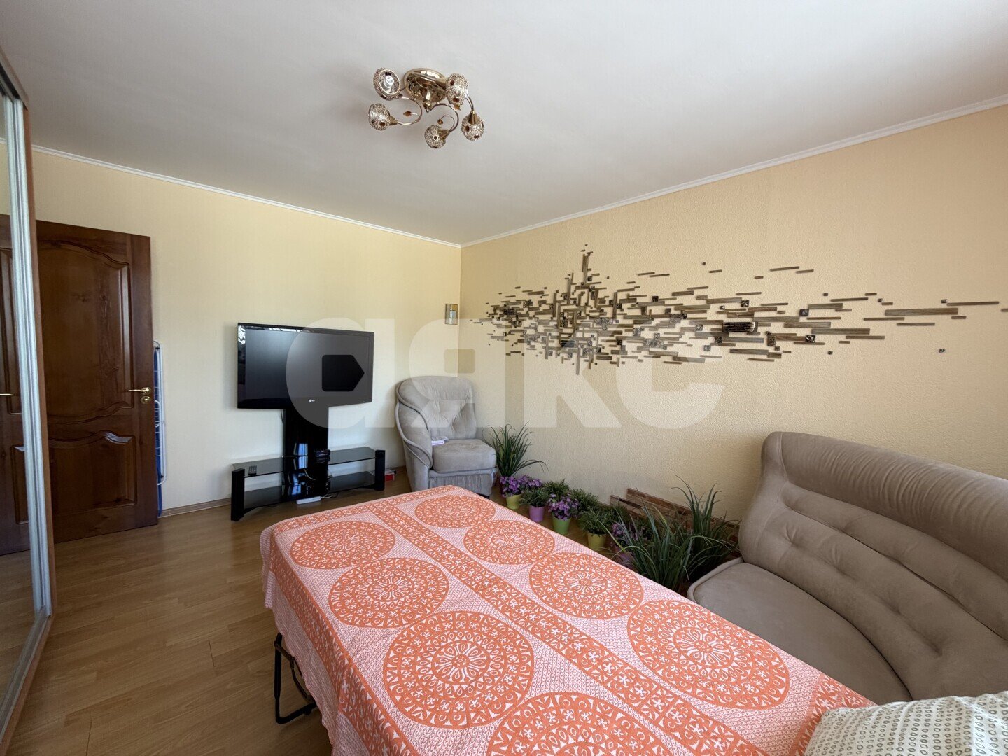 Фото №4: 2-комнатная квартира <span class="whitespace-nowrap">52 м²</span>, <span class="whitespace-nowrap">1/2 эт.</span> - Кореновск, мкр. 2-й квартал, ул. Ленина, 116