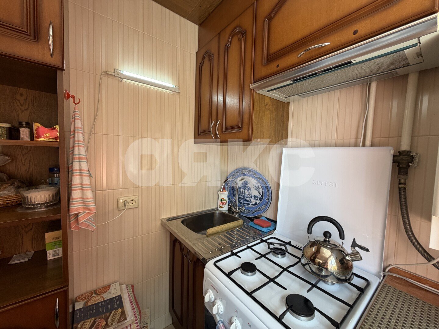 Фото №14: 2-комнатная квартира <span class="whitespace-nowrap">52 м²</span>, <span class="whitespace-nowrap">1/2 эт.</span> - Кореновск, мкр. 2-й квартал, ул. Ленина, 116