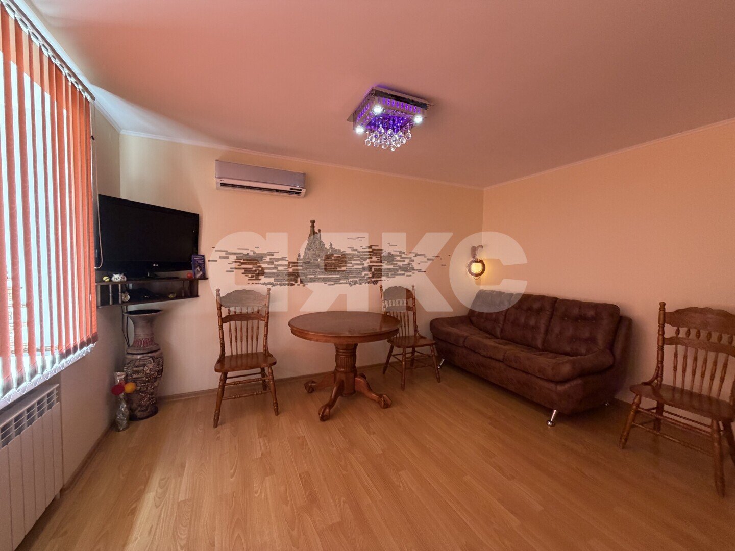 Фото №12: 2-комнатная квартира <span class="whitespace-nowrap">52 м²</span>, <span class="whitespace-nowrap">1/2 эт.</span> - Кореновск, мкр. 2-й квартал, ул. Ленина, 116