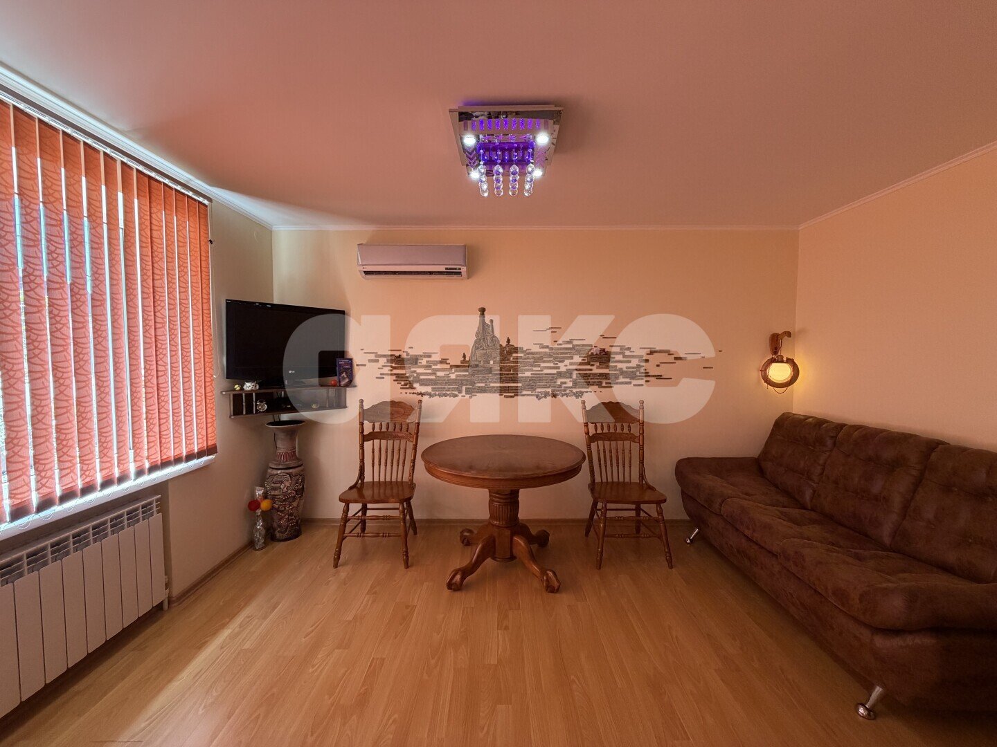 Фото №11: 2-комнатная квартира <span class="whitespace-nowrap">52 м²</span>, <span class="whitespace-nowrap">1/2 эт.</span> - Кореновск, мкр. 2-й квартал, ул. Ленина, 116