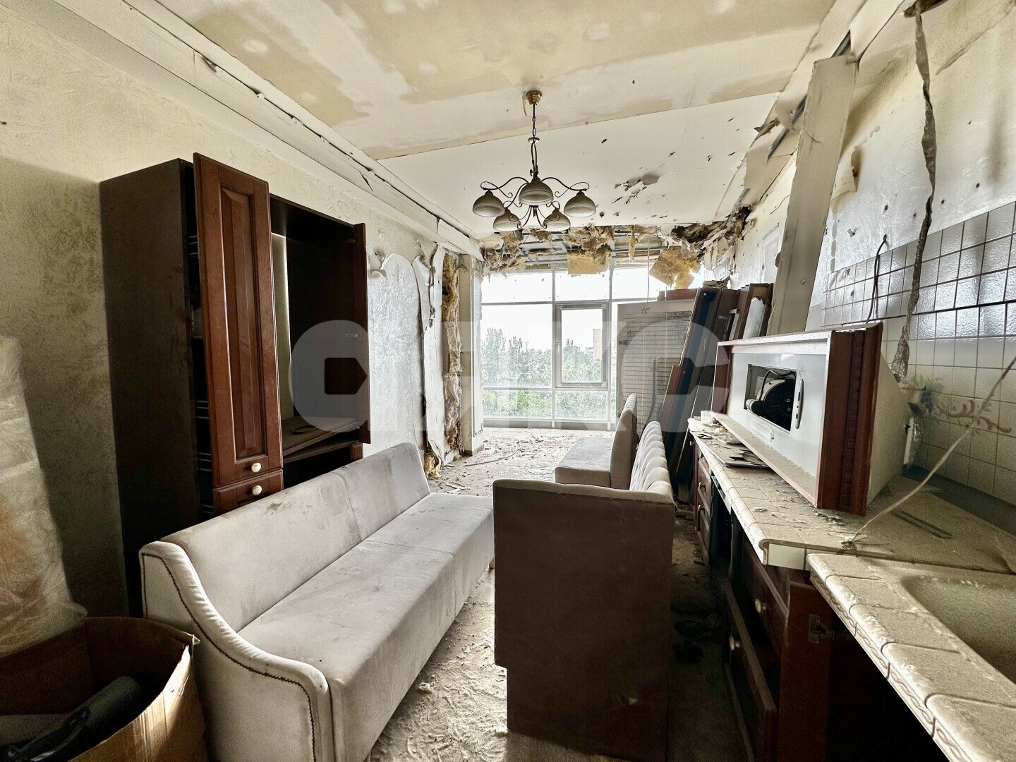 Фото №11: 3-комнатная квартира <span class="whitespace-nowrap">203 м²</span>, <span class="whitespace-nowrap">5/10 эт.</span> - Мариуполь, р. Жовтневый, пр-кт Строителей, 110