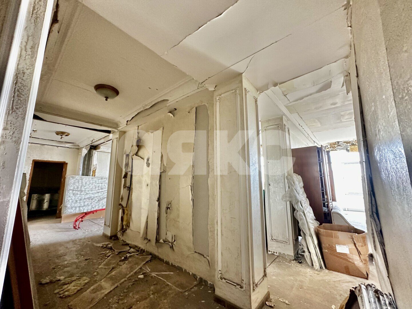 Фото №21: 3-комнатная квартира <span class="whitespace-nowrap">203 м²</span>, <span class="whitespace-nowrap">5/10 эт.</span> - Мариуполь, р. Жовтневый, пр-кт Строителей, 110
