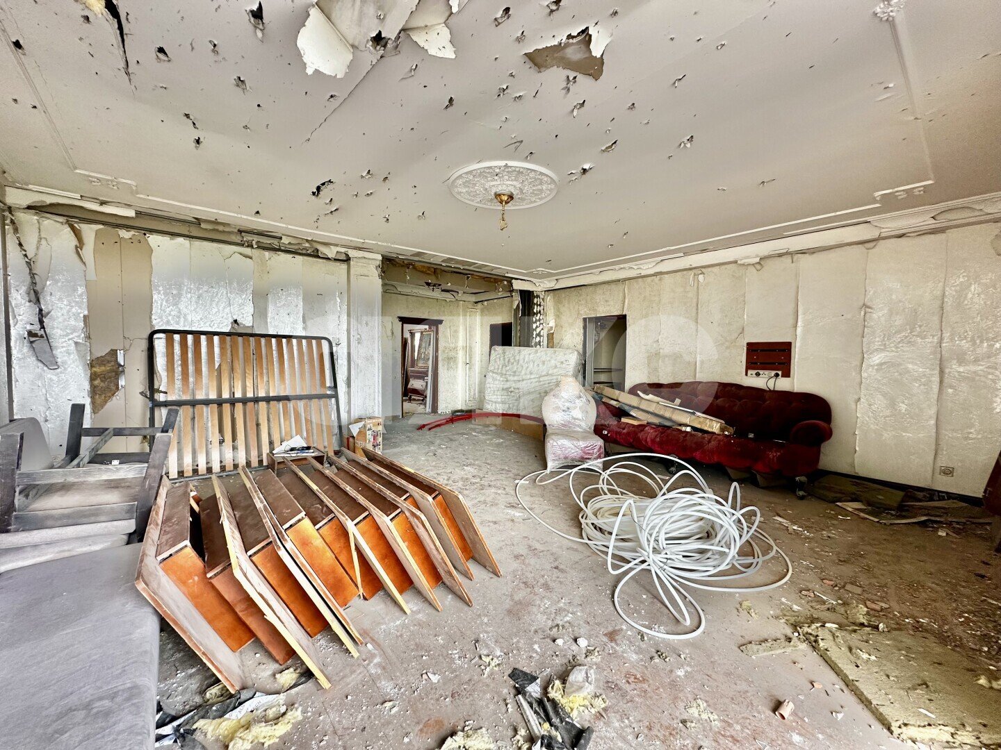 Фото №13: 3-комнатная квартира <span class="whitespace-nowrap">203 м²</span>, <span class="whitespace-nowrap">5/10 эт.</span> - Мариуполь, р. Жовтневый, пр-кт Строителей, 110
