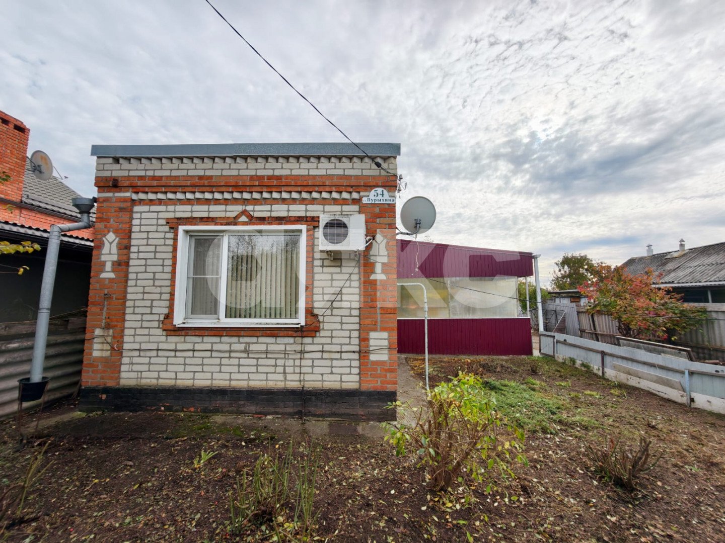 Фото №2: Дом <span class="whitespace-nowrap">40 м²</span> <span class="whitespace-nowrap">+ 11 сот.</span>, <span class="whitespace-nowrap">1 эт.</span> - Кореновск, мкр. 4-й квартал, ул. Пурыхина, 54